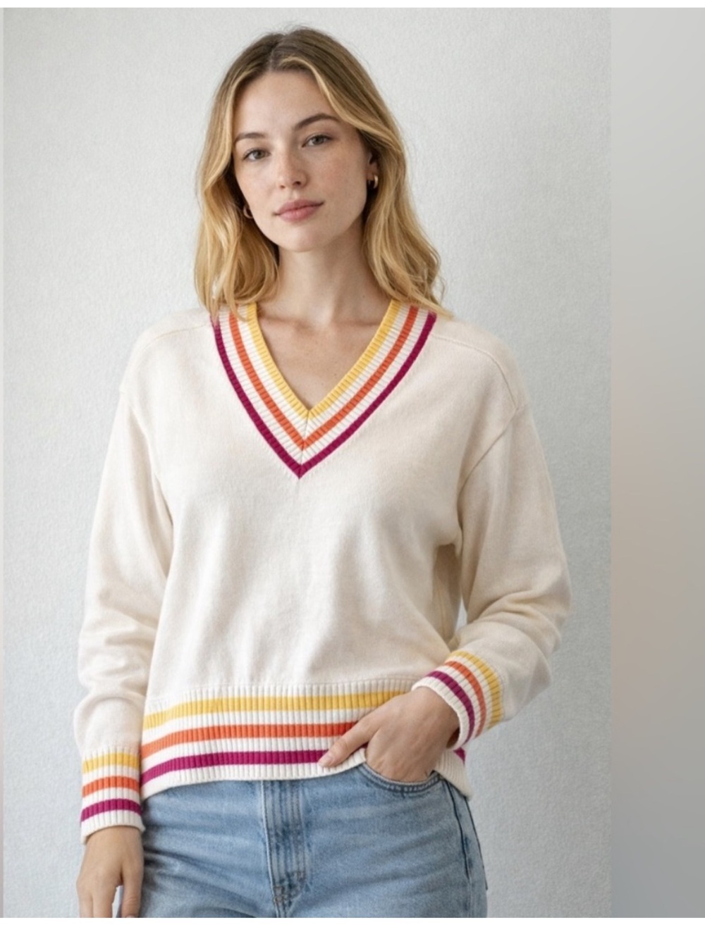 XOKR Kerri Rosenthal Get Happy V-Neck Sweater S Preppy Stripe Tenniscore Coastal